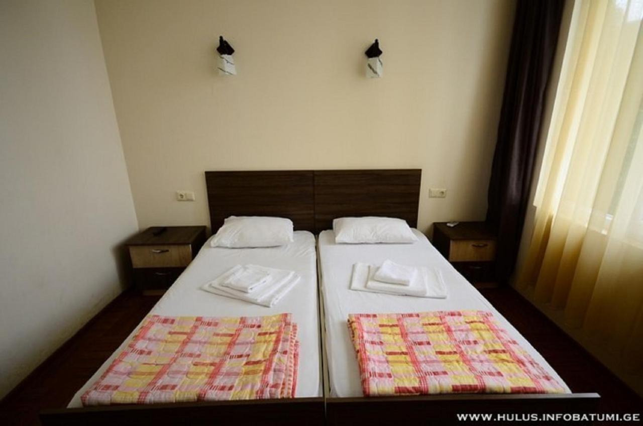 Hulus Hotel Makhindzsauri Kültér fotó